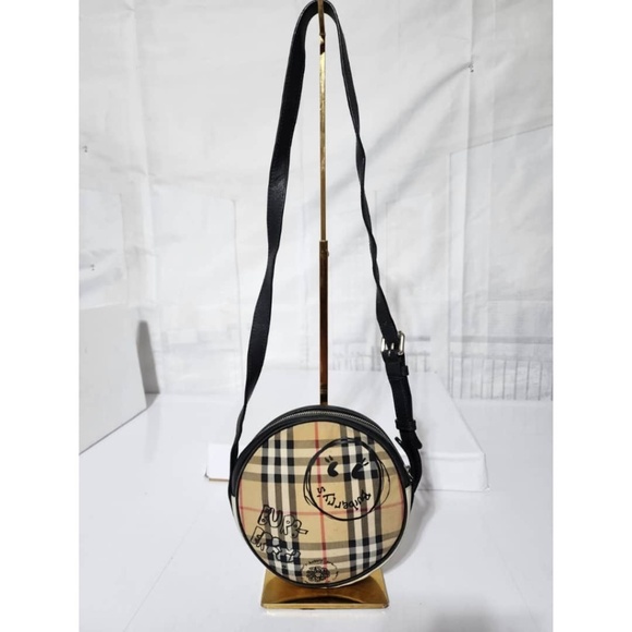 Authentic BURBERRY Check Calfskin Cartoon Print Round Bag Black/White - Picture 1 of 14